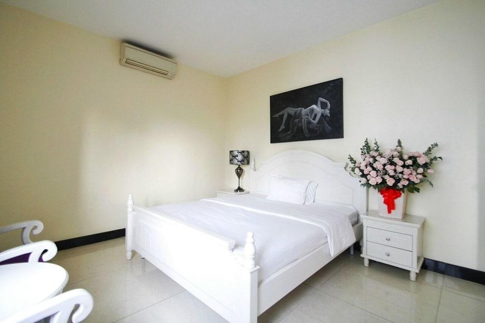 Hotel Queen