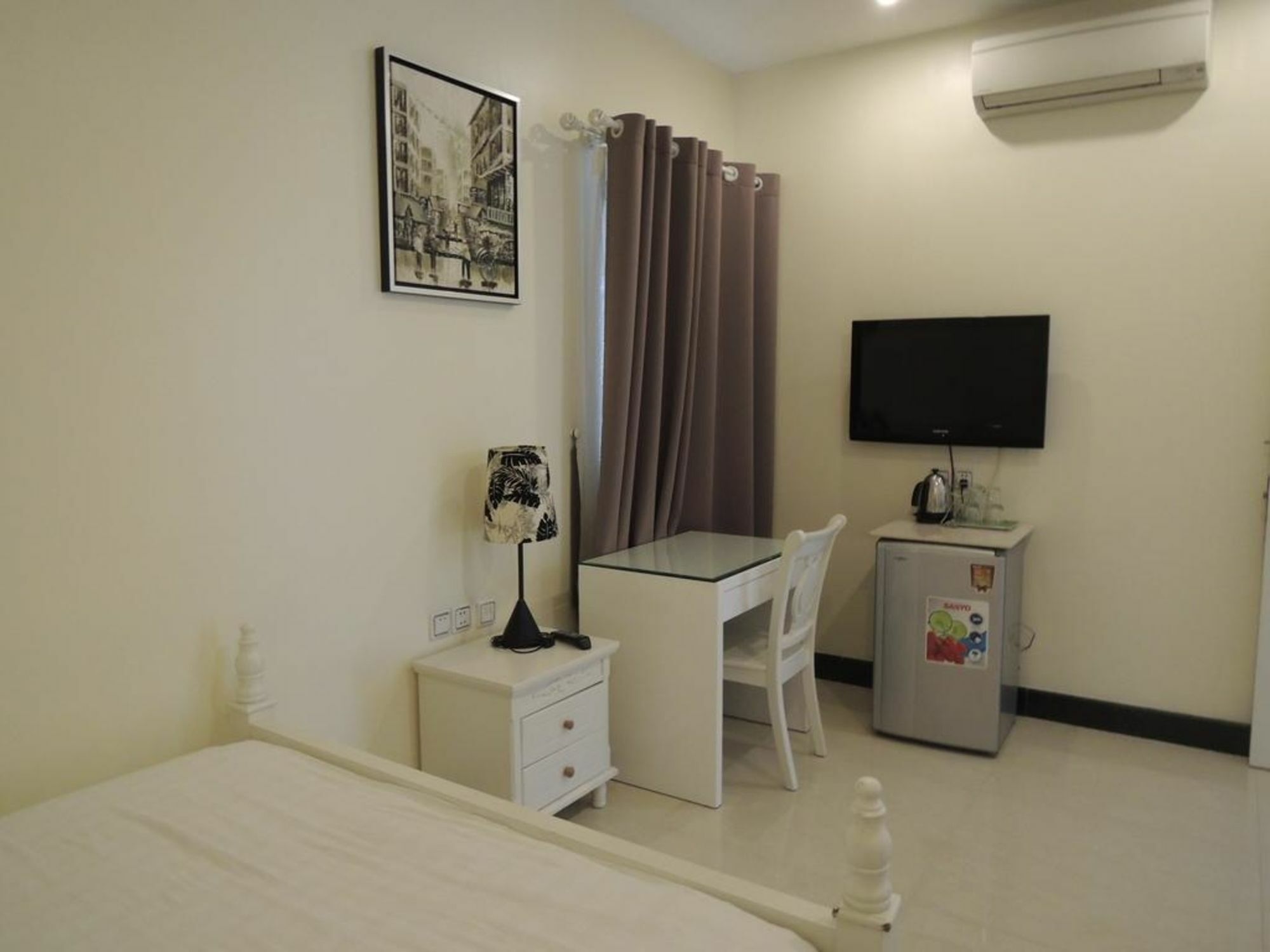 Queen Hotel Ho Chi Minh City