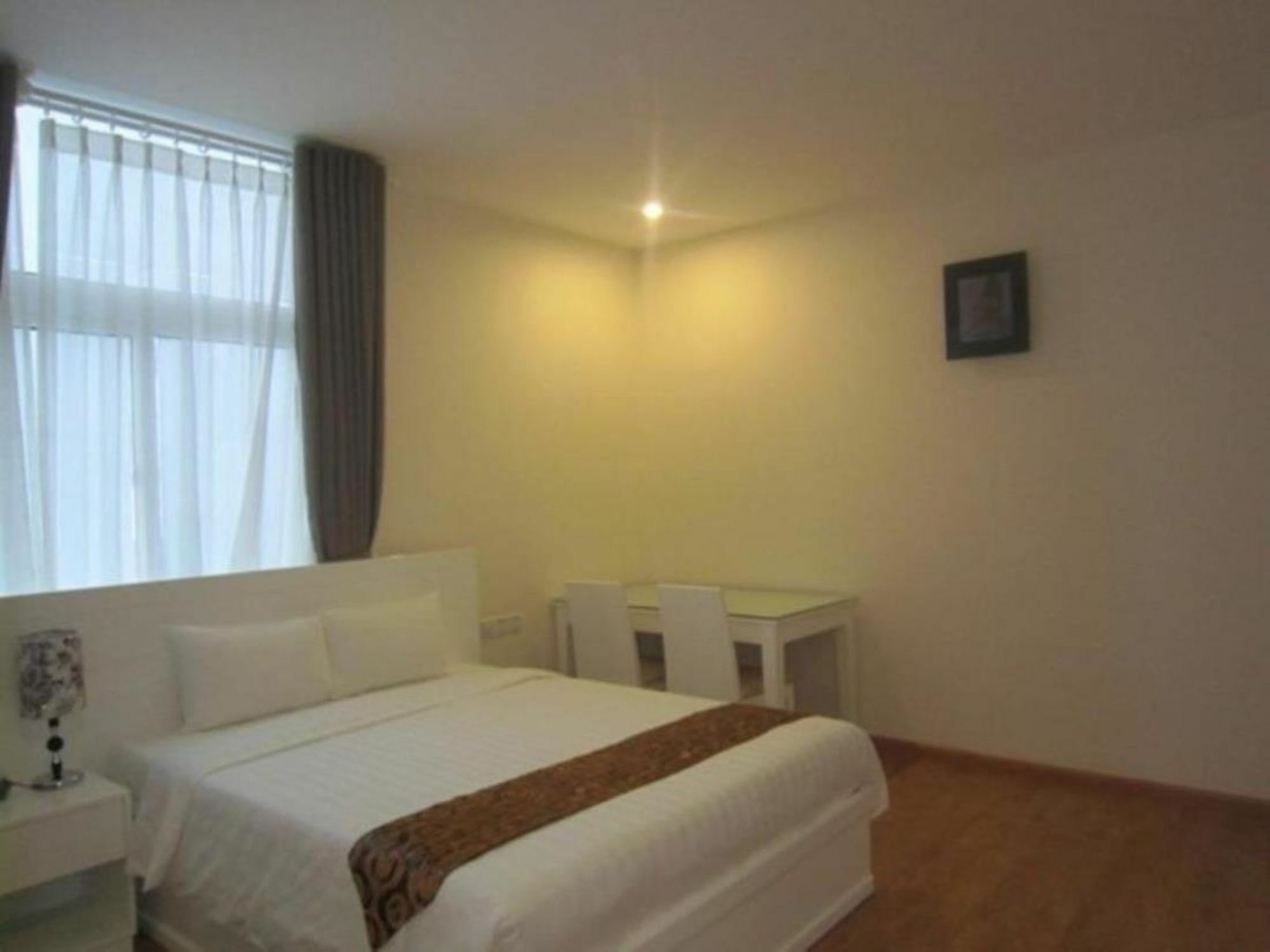 Hotel Queen